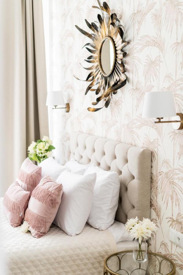 Luxe Living Krakow Apartment Ngoại thất bức ảnh