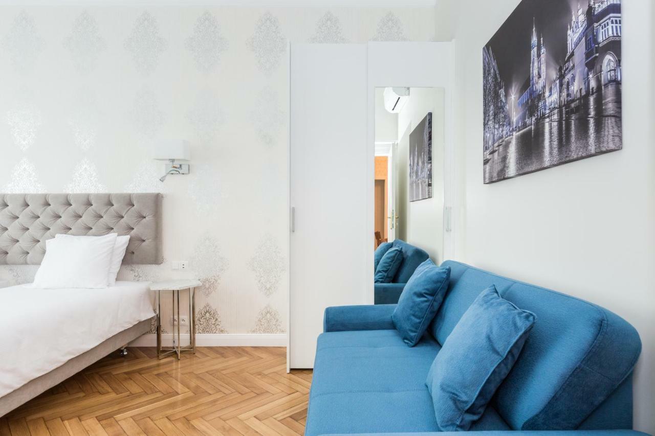 Luxe Living Krakow Apartment Ngoại thất bức ảnh