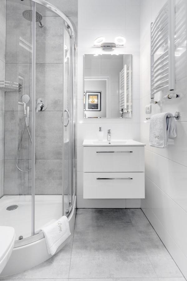 Luxe Living Krakow Apartment Ngoại thất bức ảnh
